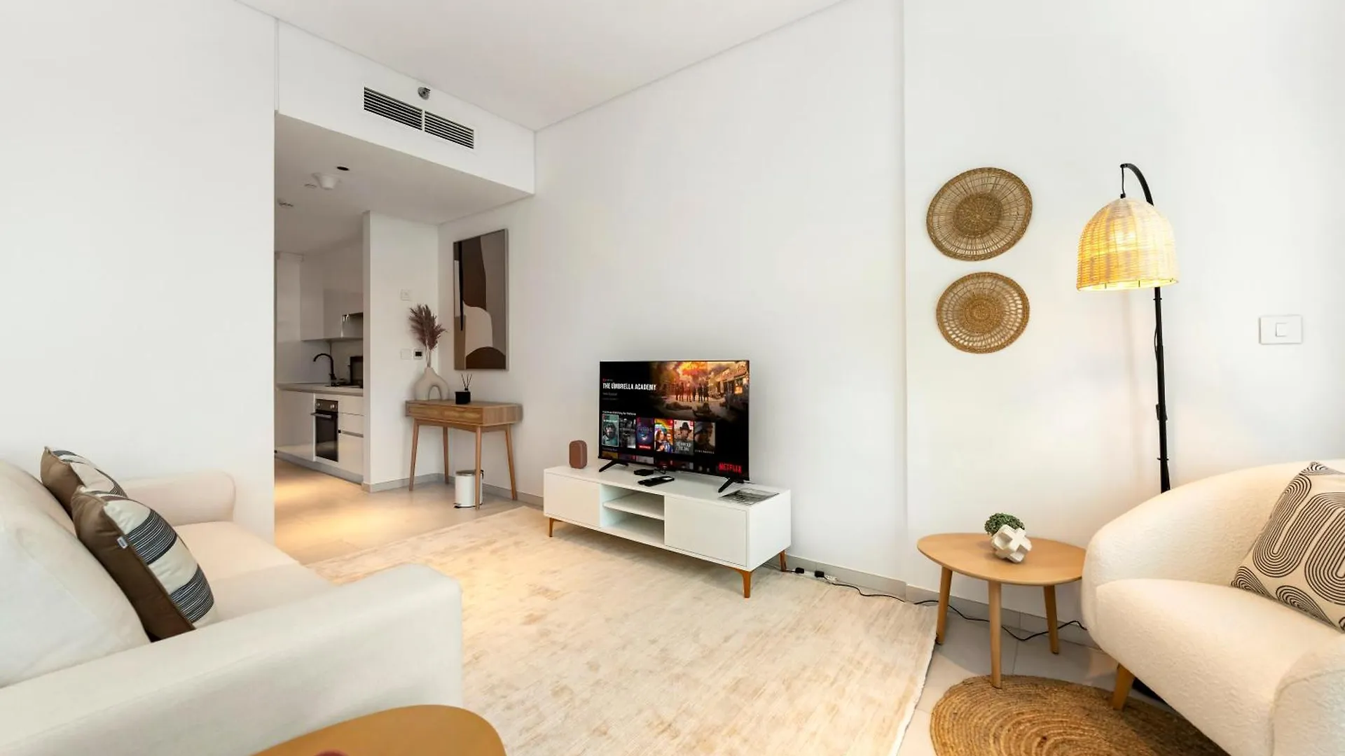 Lux Studio Near Burj Khalifa In Business Bay Dubai Apartment
