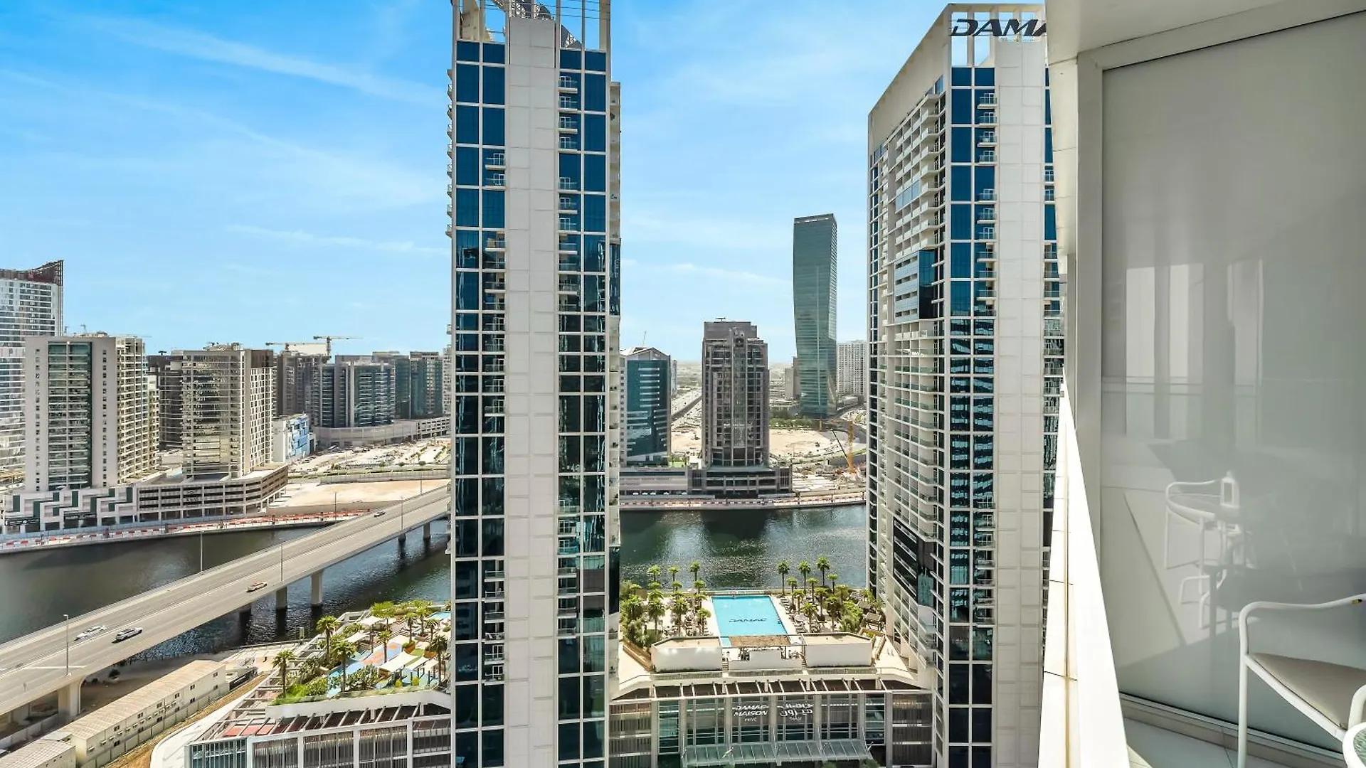 Lux Studio Near Burj Khalifa In Business Bay Dubai 0*,  United Arab Emirates