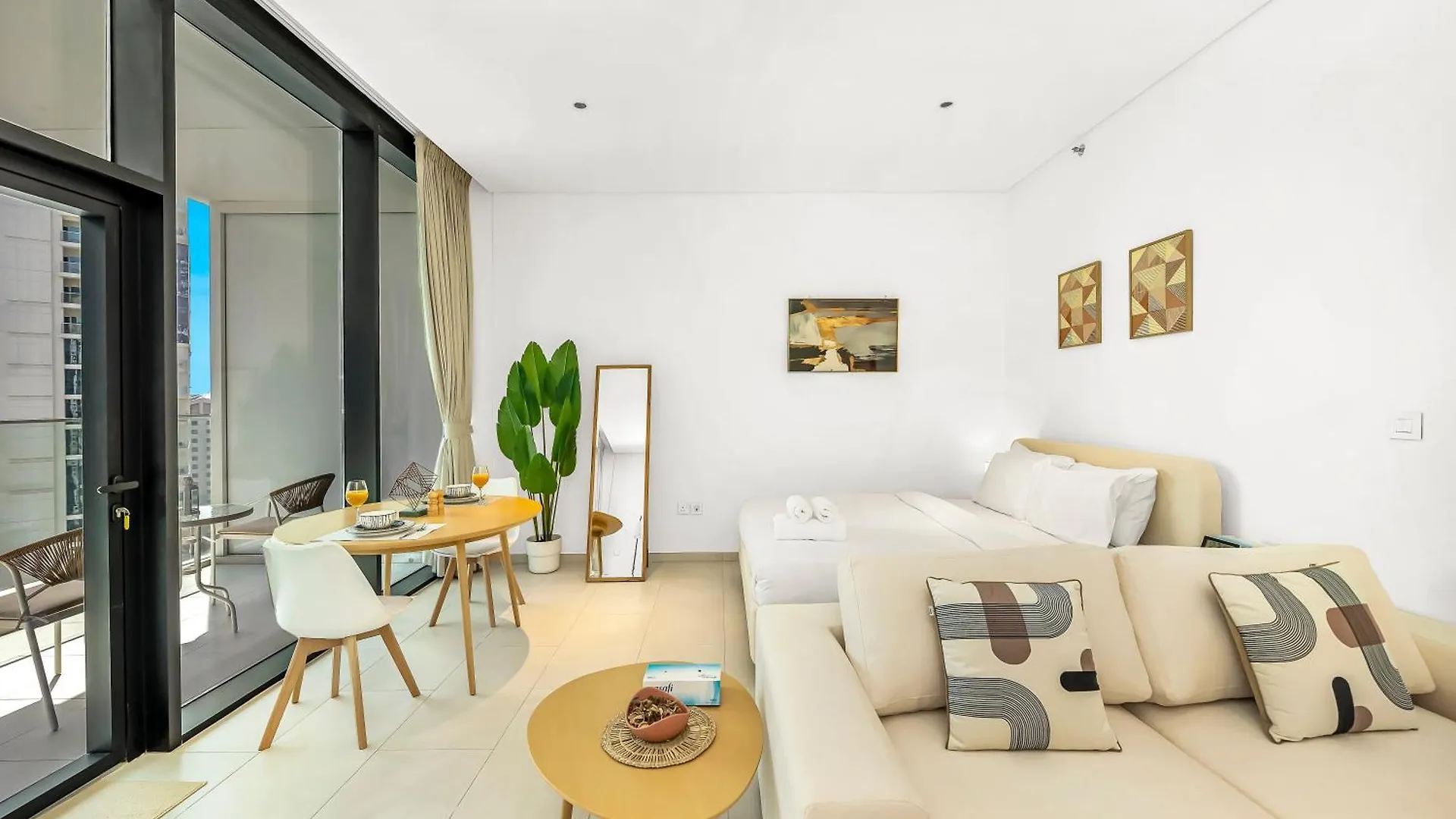Lägenhet Lux Studio Near Burj Khalifa In Business Bay Dubai Förenade Arabemiraten