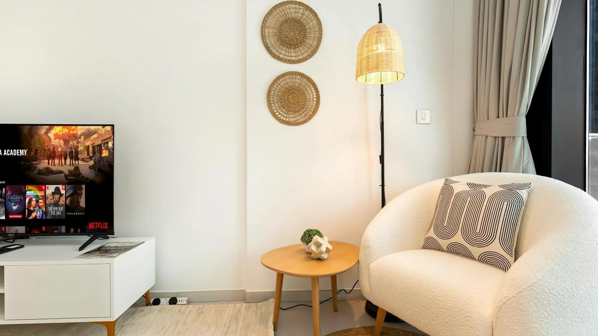 Apartment Lux Studio Near Burj Khalifa In Business Bay Dubai